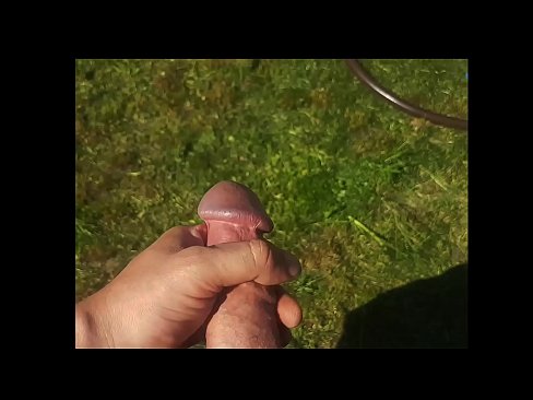 ❤️ Warm hottie laat haar pienk poesie naai en kom met 'n spuit in 'n somertuin ❤ Superpornografie by porn af.masseffect1.ru ❌❤